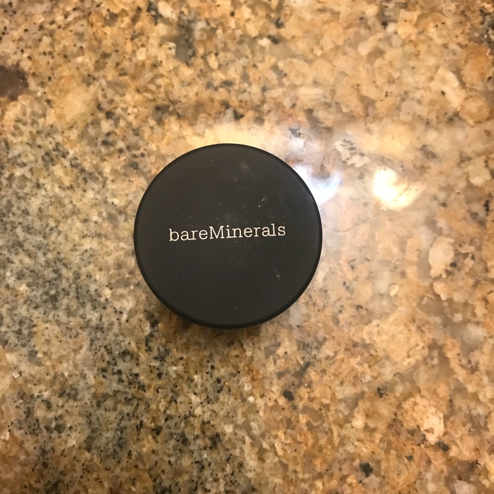 Bareminerals Eyeshadow in Velvet Charcoal